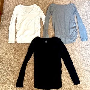 3 Long Sleeve Maternity Size small tees